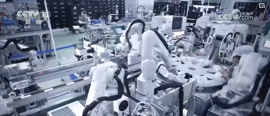 我国机器人领域基础研发能力显著提升，创新产品加速融入多元场景