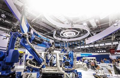 AI换人 智能机器人研发设计的10倍速奇迹